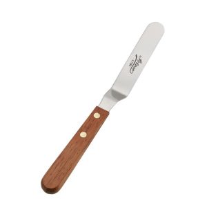 Ateco - Pastry Spatula - Thin 4 - Rounded Tip - Wood Handle